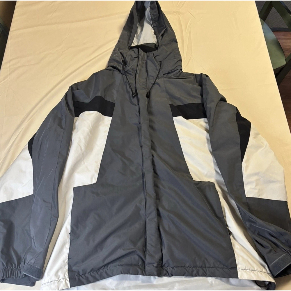 Glaciers Edge Men’s Hooded Jacket L, Gray Black White Nylon Ski Snow Coat